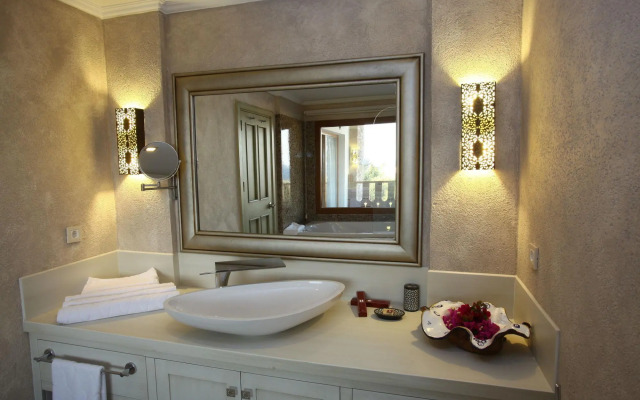 Temenos Luxury Hotel & Spa - Boutique Class