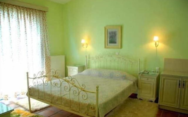 Agnadi Hotel