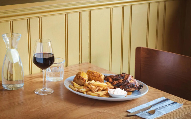 Premier Inn Chesterfield West