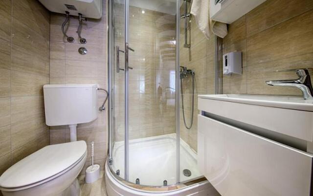 Riva Suite 1