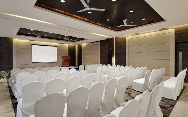 The Golden Palms Hotel & Spa