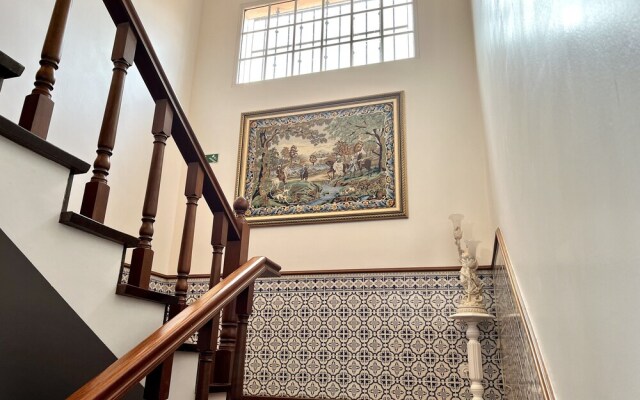 Classic Tranquil Madeiran 4-bedroom Villa Funchal