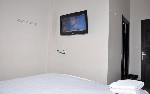 Number 9 Hotel