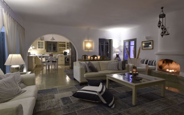 Naoussa Hills Boutique Resort