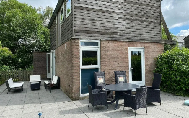 Newly Renovated Holiday Home in Grou