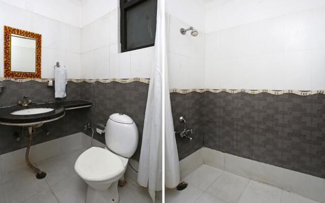 Capital O 1299 Hotel Mukut Regency