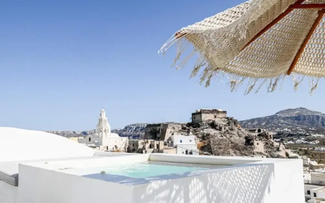 Amphora Helios Gem - Private Jacuzzi and Views