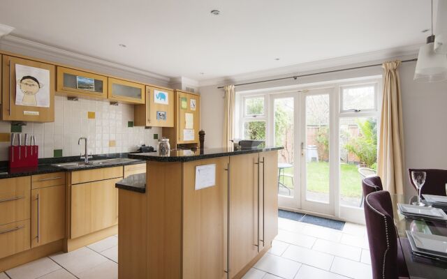 Lovely Putney Home by the Thames