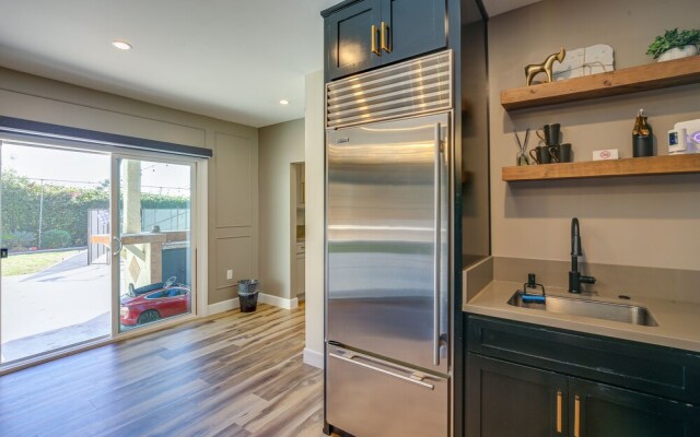 Family-friendly Fullerton Unit w/ Private Pool!
