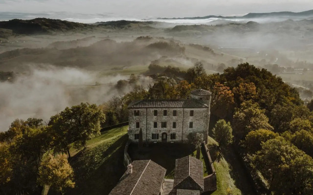 Castello di Viano