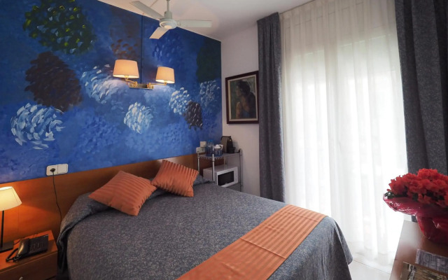 Hotel Montserrat