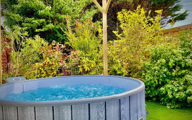 Remarkable 3-bed Hot Tub House in Blackpool