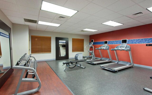 Hampton Inn & Suites Clovis-Airport North
