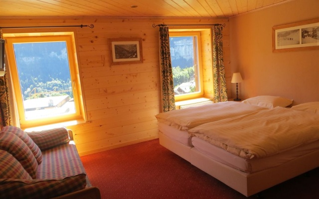 Hotel Suisse – Guest Rooms – Champery