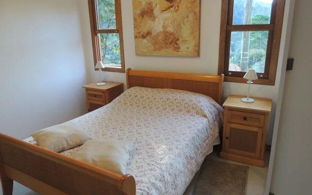 Casa Rio Habitat