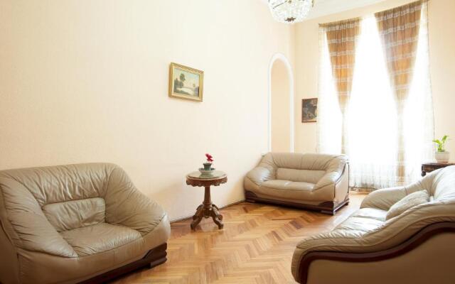 Apartment in Purtseladze Street