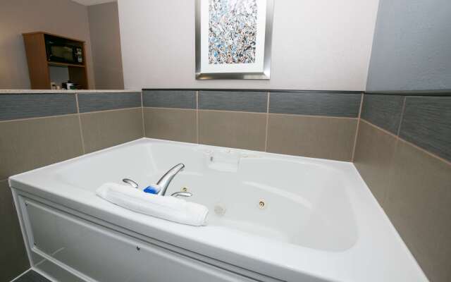 Best Western Plus Blaine at the National Sports Center