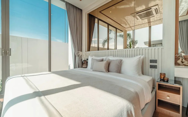 The Ozone Condotel Phuket
