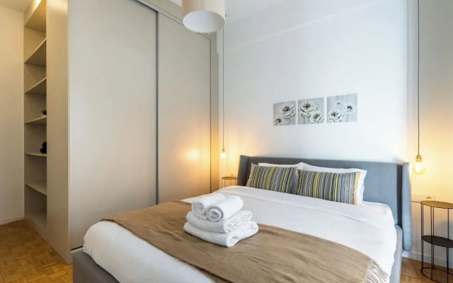 Mystique 2-Bedroom Apartment in Athens
