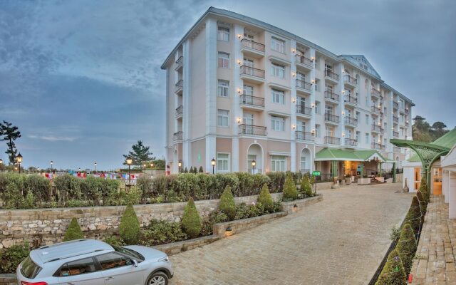 Pristine Peaks Naldehra