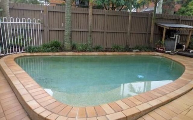 St Lucia Gardens