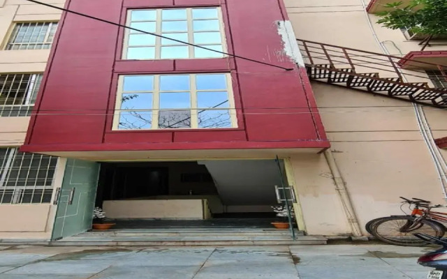 Sunview Guest House by OYO Rooms