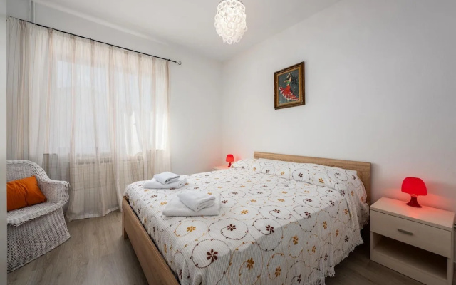 Stunning Home in Porec With 4 Bedrooms, Wifi and Outdoor Swimming Pool - Hotel in Porec - Photo 3
