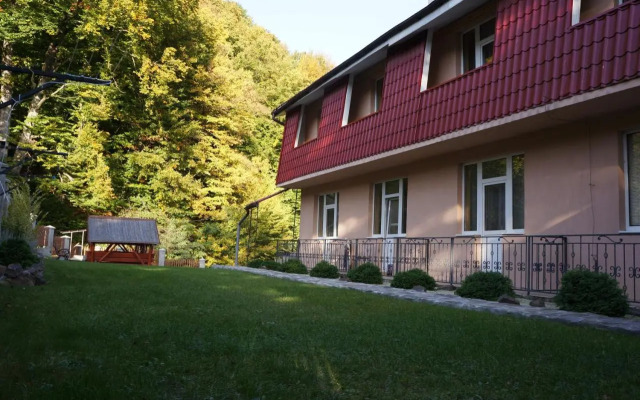 Guest House Smerichka