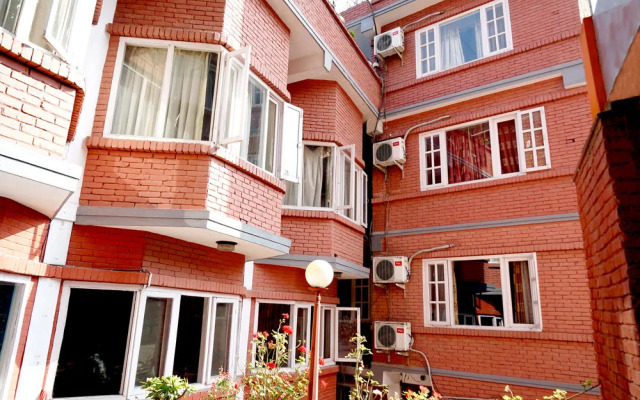 OYO 120 Hotel Tayoma