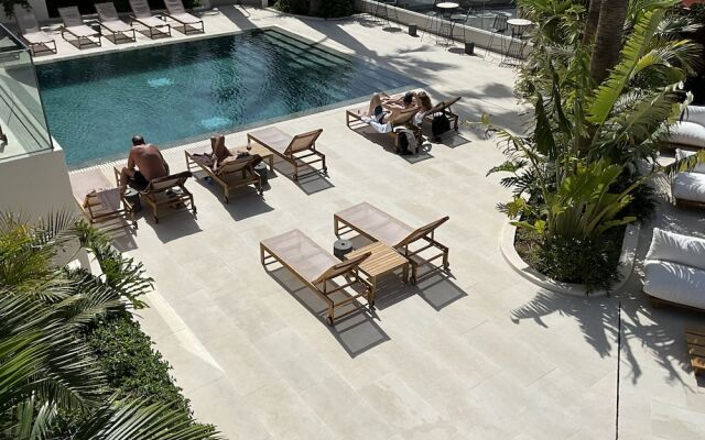 Hotel Estefanía Boutique Suites