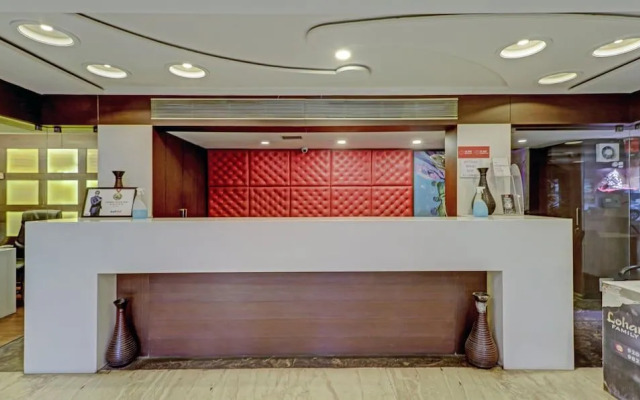 Treebo Trend Loharkar's Family Hotel