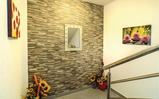 One-Bedroom Apartment in Makarska
