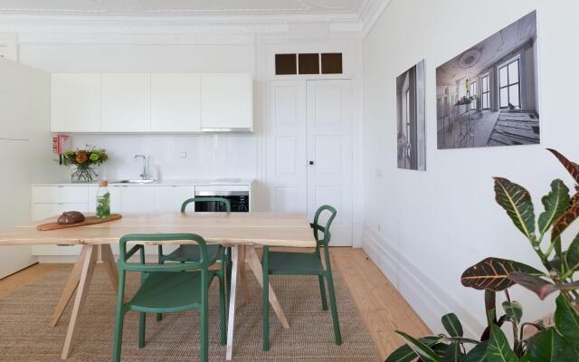 B28 Apartments