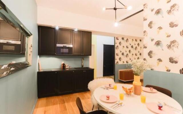 Private Apartment 2 -Old Town