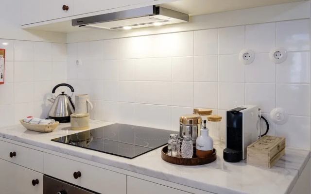 BOUTIQUE Rentals-Flores Terrace historical centre
