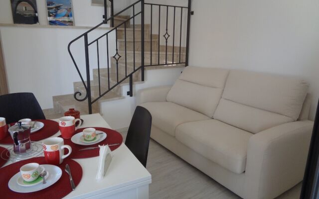 Eryx Apartments