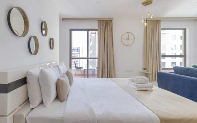 Maison Privee - Premium Studio Apt in the Heart of JBR Beach, Dubai