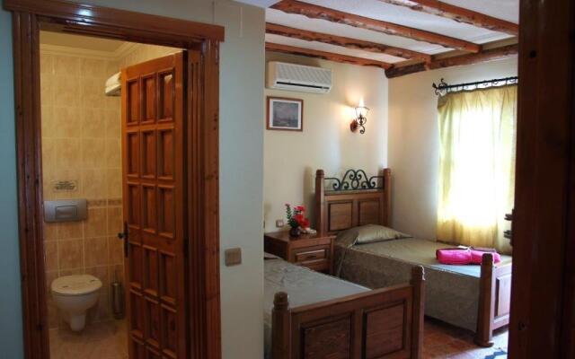 Asfiya Hotel