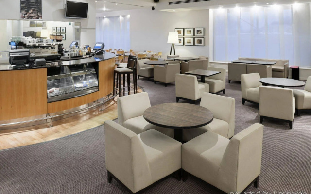 Holiday Inn Edinburgh by IHG