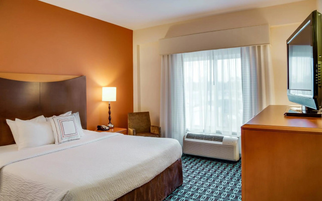 Fairfield Inn & Suites Lake City