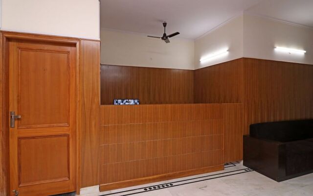 Capital O 15124 Noida Stay