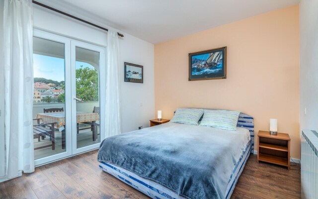 Awesome Apartment in Mali Losinj With Wifi and 3 Bedrooms