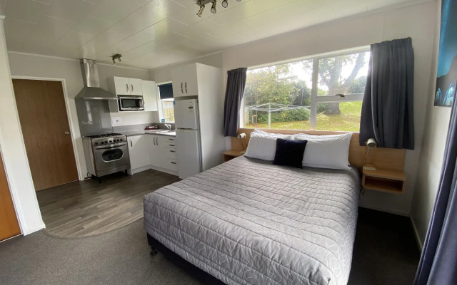Whanganui River Top 10 Holiday Park