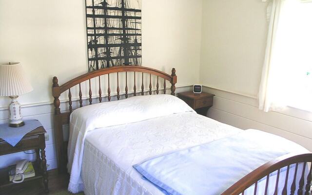 28 Capri Lane - Two Bedroom House