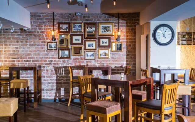 Duke Of Edinburgh Hotel