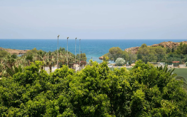 Elotia Hotel