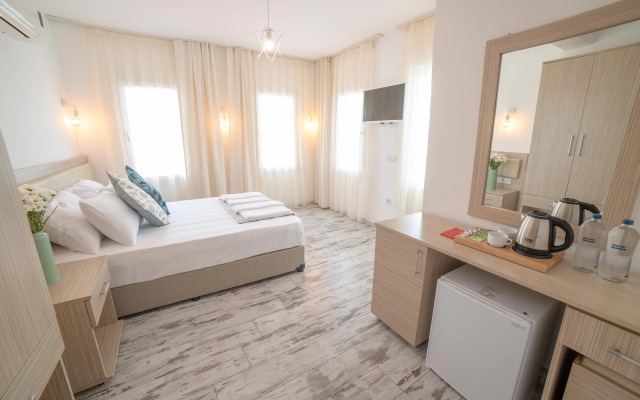 Palmiye Beach & Rest