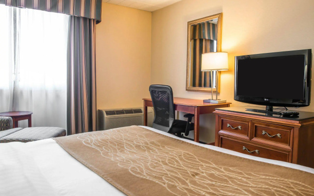 Comfort Inn & Suites