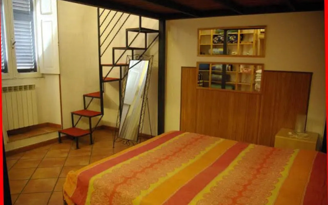 Aabacus Roman Pyramid House