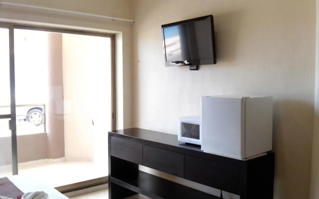 Hotel & Suites Domani